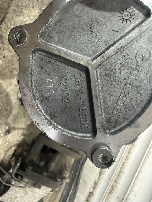 SH01-18G00 Вакуум помпа за Мазда CX-5, 3, 6- 2.2d след 2012г.!