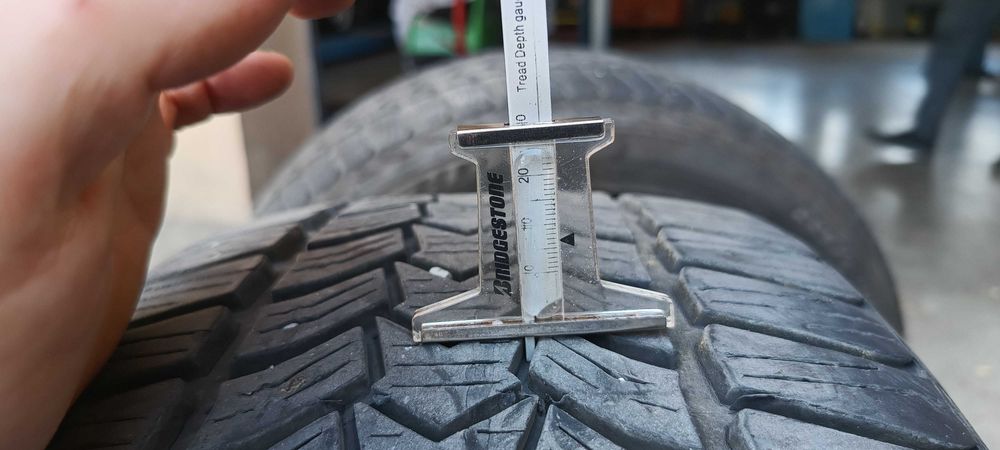 Зимни Гуми 225/50/17  Debica Frigo HP2 -