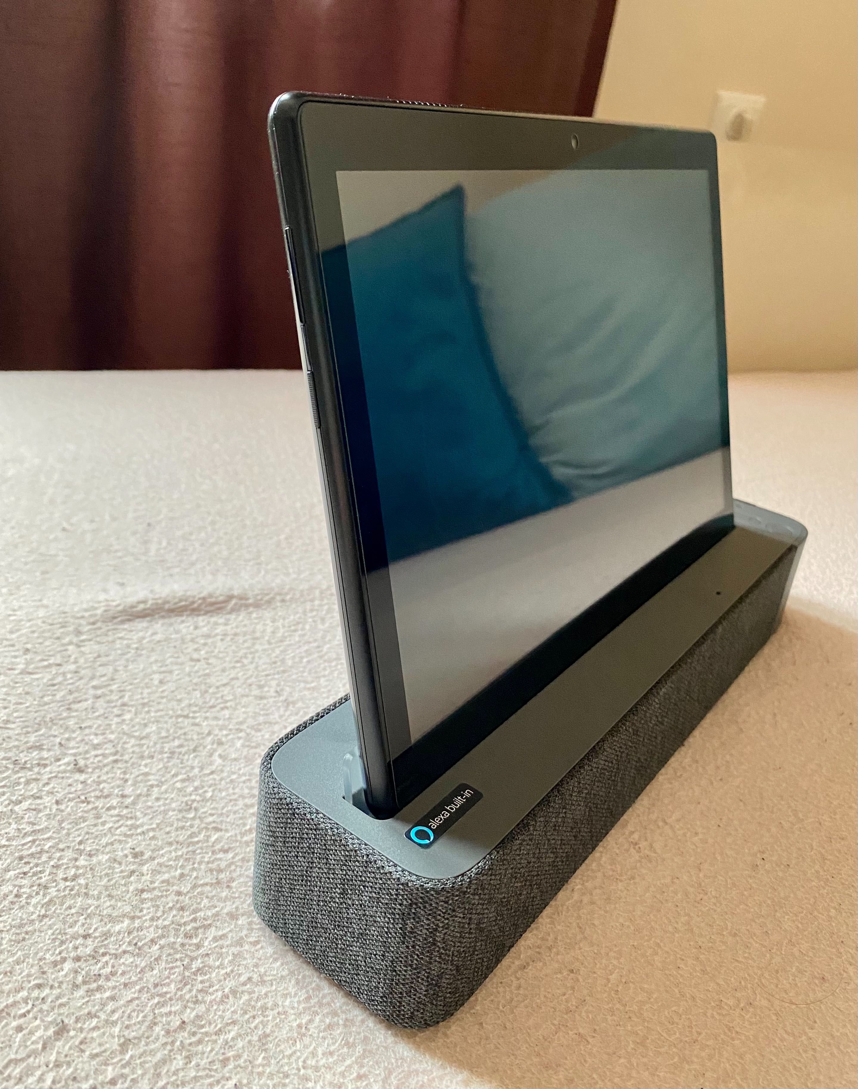 Нов Таблет Lenovo Smart Tab M10+Smart Dock