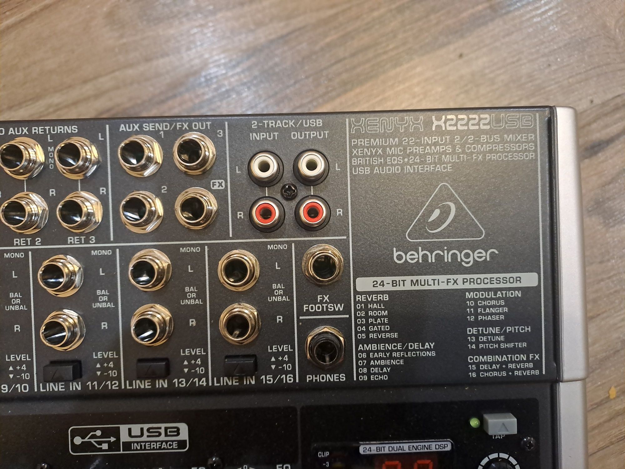 Mixer Audio Xenyx X2222USB Behringer