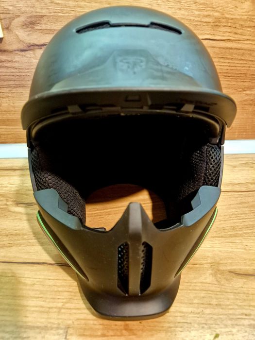 Ски каска Ruroc RG-1 размер М/L