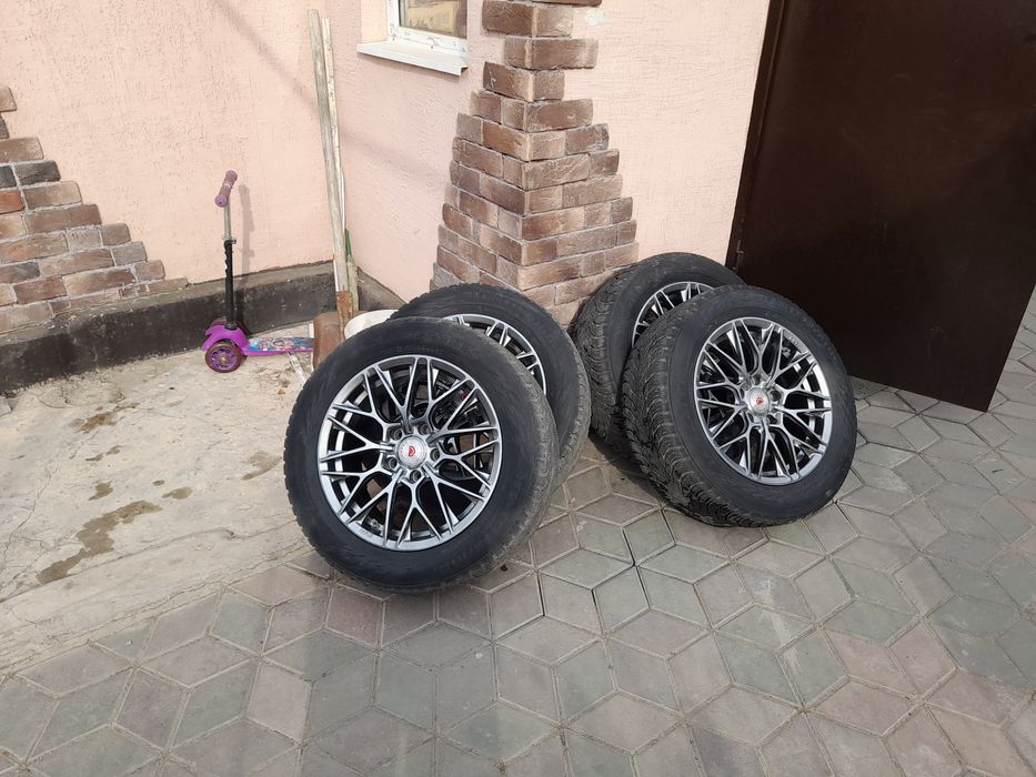 Комплект диски R 16 на зимней резине
