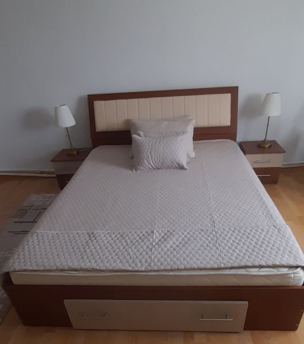 De vanzare mobila living + 2 dormitoare