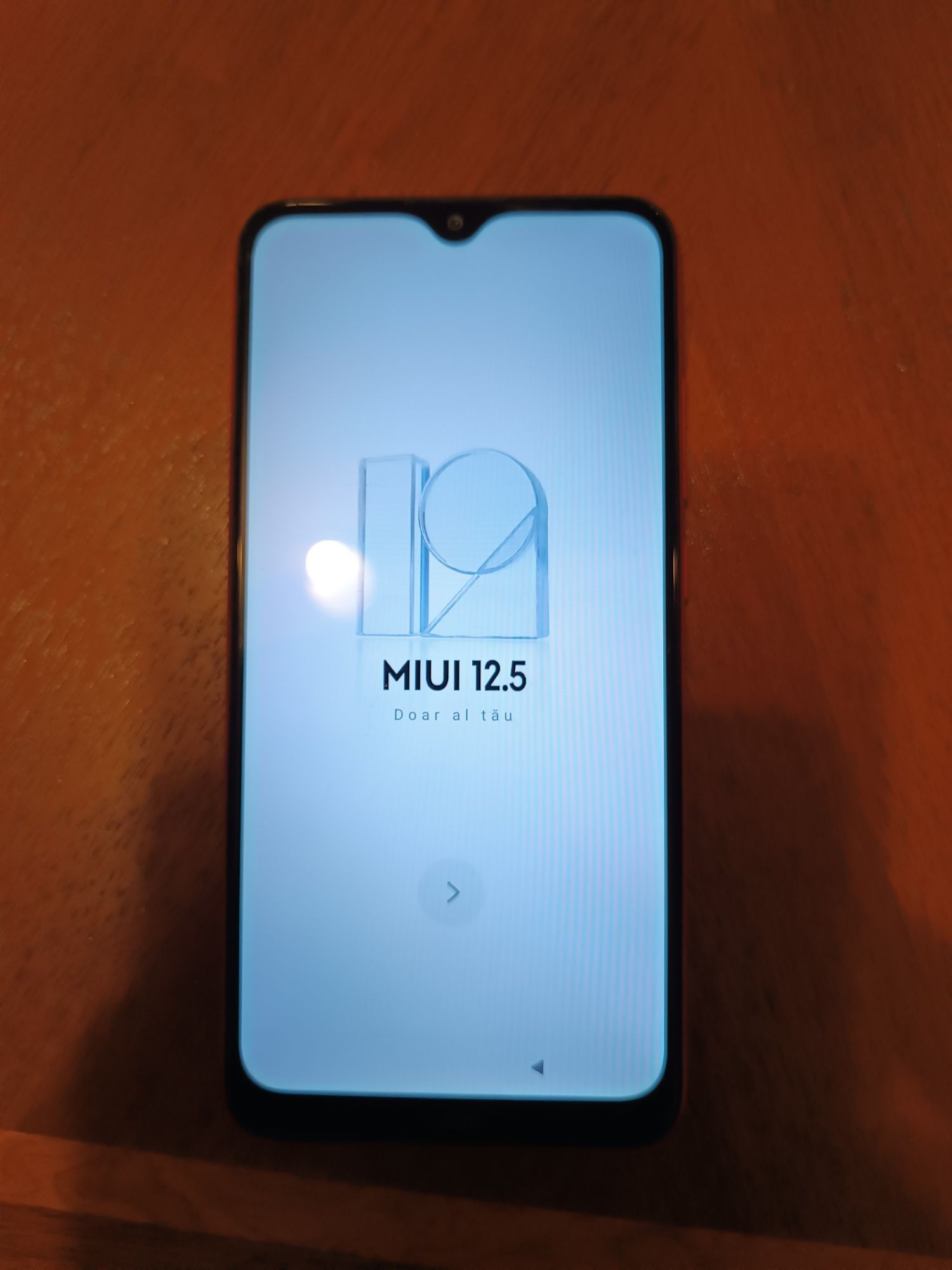 Vând Xiaomi redmi 8