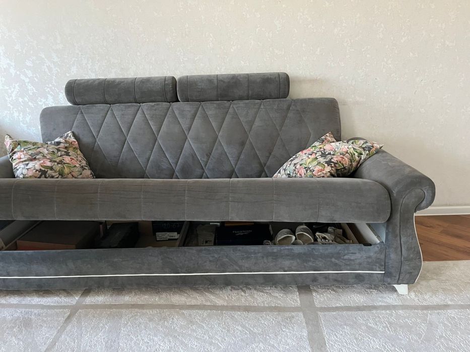 Продам диван в отличном состоянии