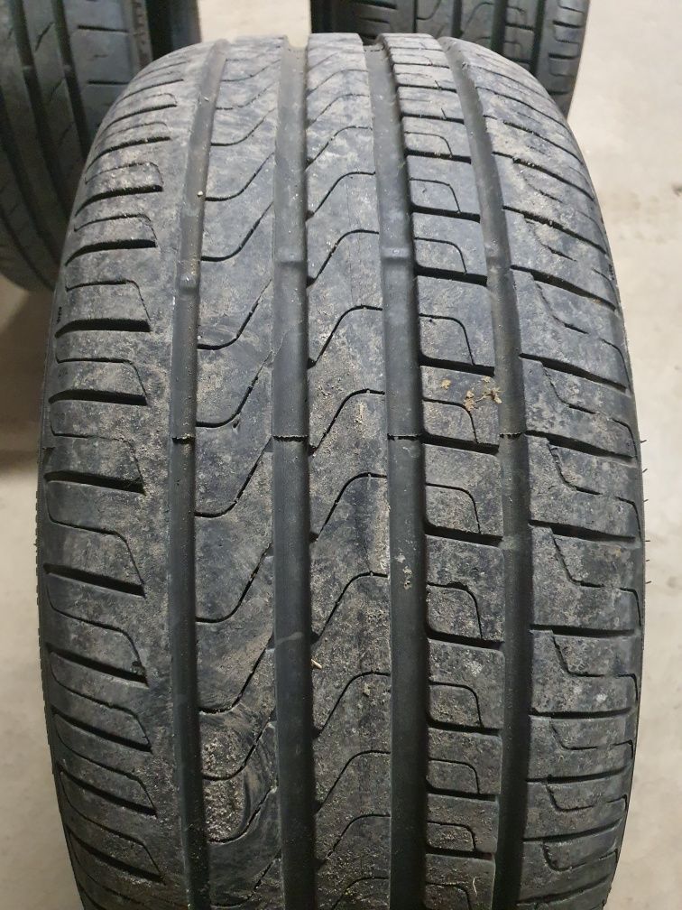 225/45R17 Continental,Pirelli