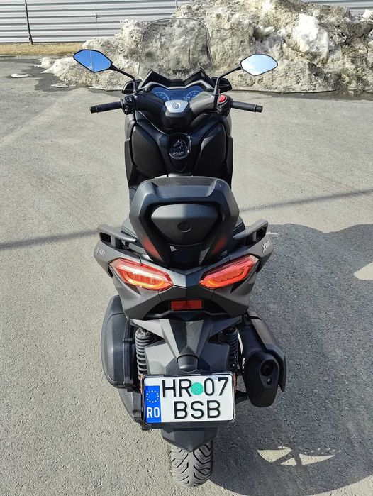 Yamaha X-Max 300 cc, 4200 KM, An fabricatie 2021