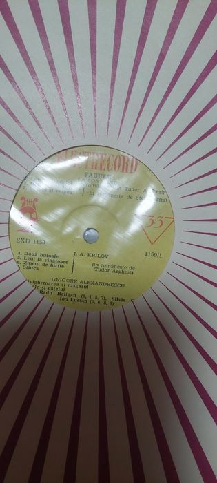 Vând discuri cu povești, povestiri, poezii  pentru copii