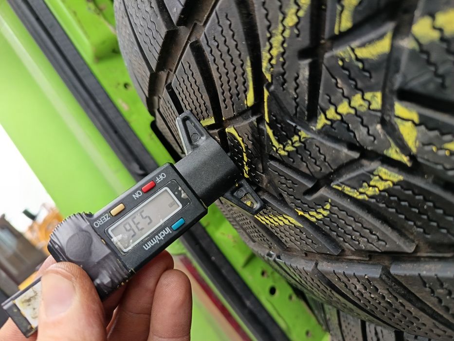 Anvelope MS iarna 255 50 19 Dunlop 2023 5.3mm