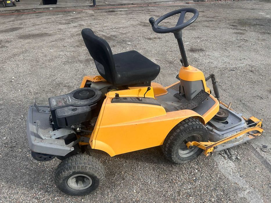 Vand tractoras tuns gazon