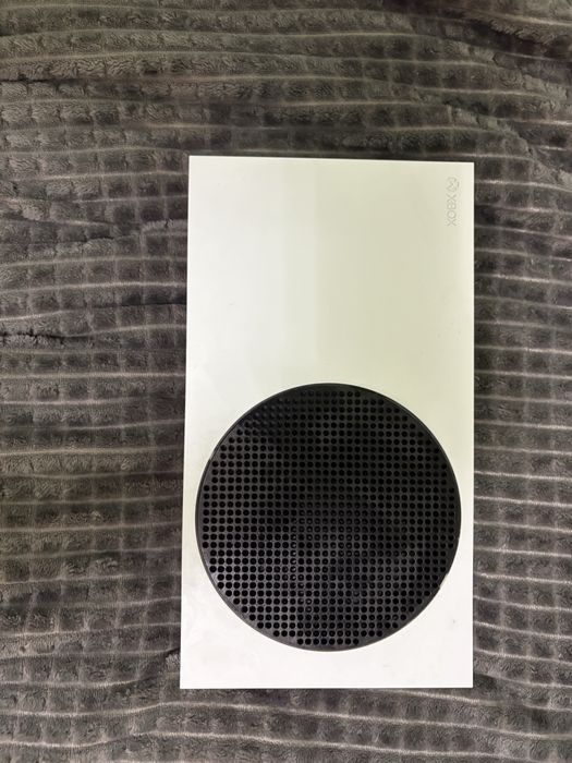 Xbox Series S 512 GB с 2 контролера  **1 ГОДИНА ГАРАНЦИЯ**