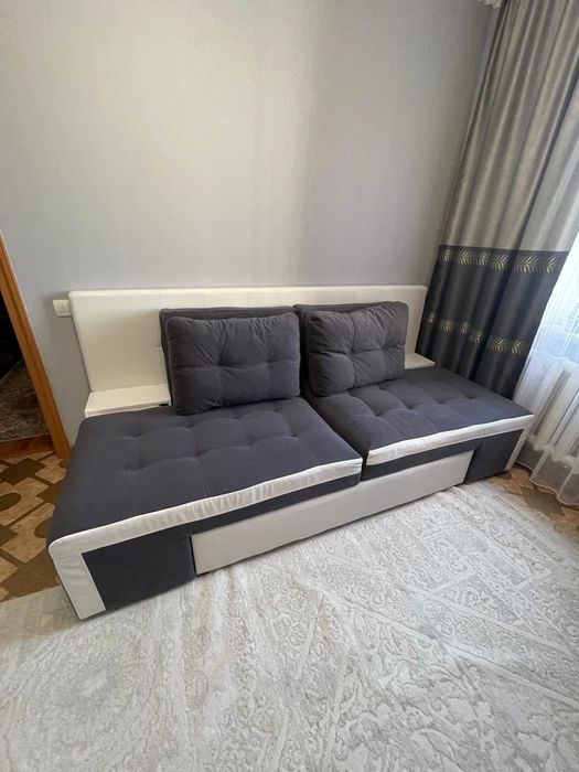 Продам диван в отличном состоянии