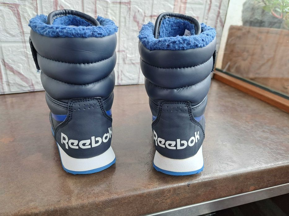 детски ботуши,зимни обувки,боти,апрески,Reebok номер29 за момче,адид