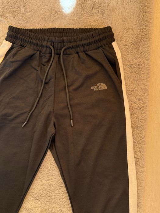 The North Face долница