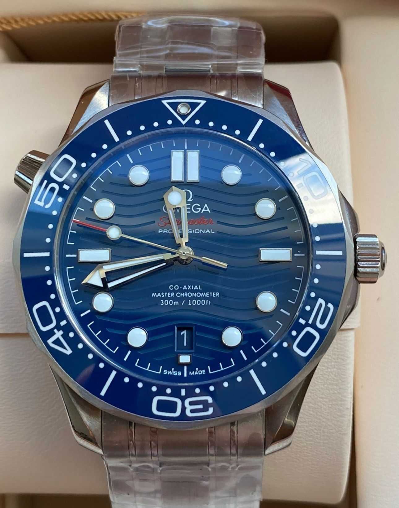 Omega Seamaster Diver 300m CO-Axial Master Chronometer 42 mm Blue Dial