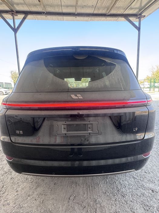 Li Xiang LUltra Yangi modellar Asl zaryadlovchi bilan。