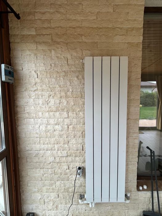 Doua Radiatoare aluminiu - 750 lei