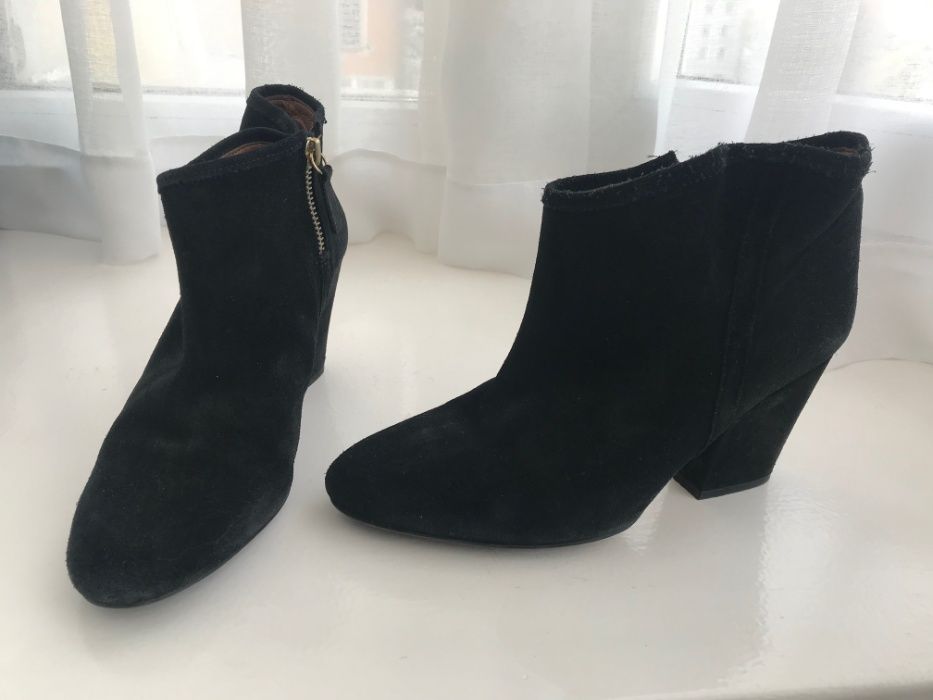 Ghete de dama zara, negre, piele intoarsa, marime 38