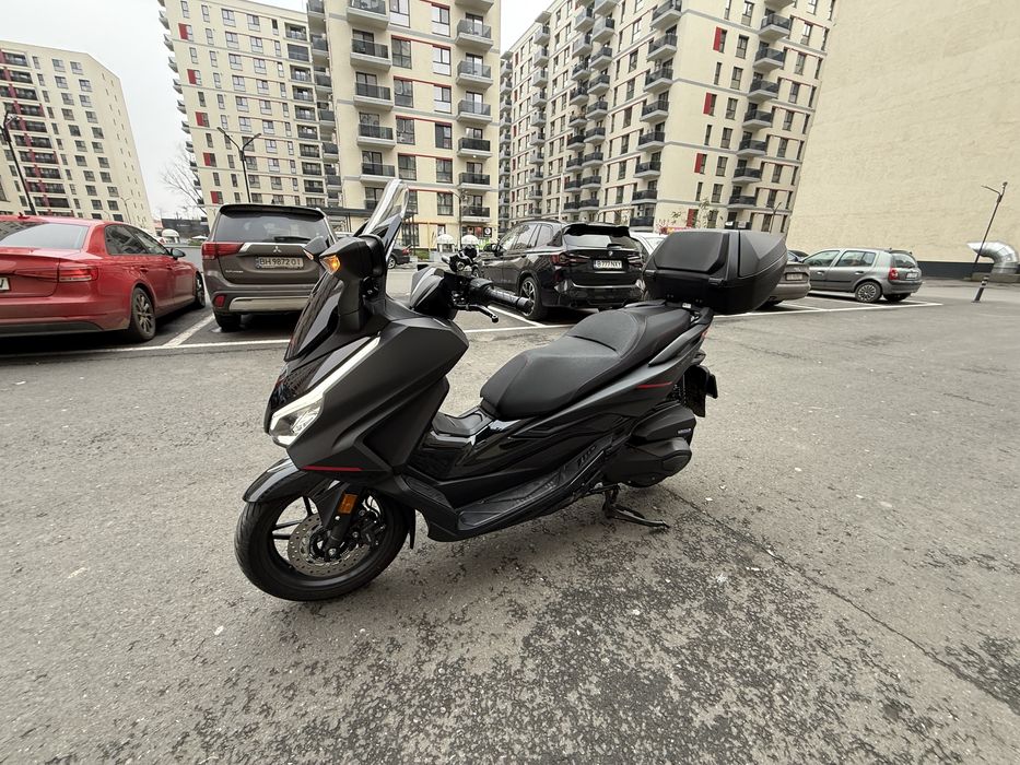 Honda Forza 350 2025