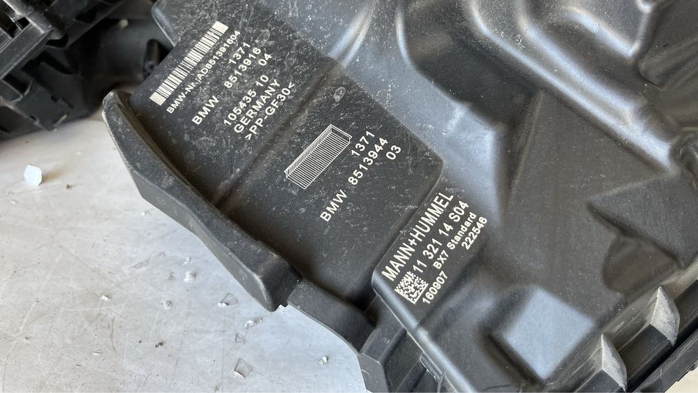 3 броя кутия за въздушен филтър BMW X1F48/F49 (2015-2023)