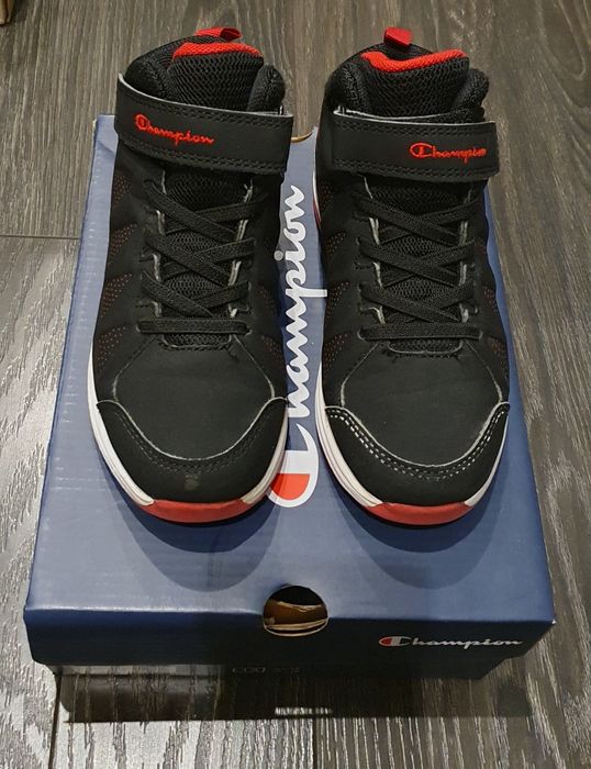 Детски боти за момче