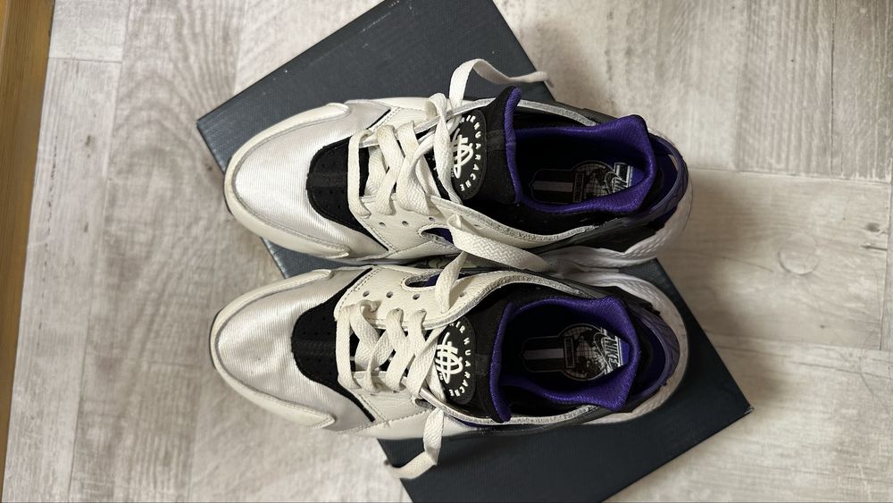 Nike Huarache.