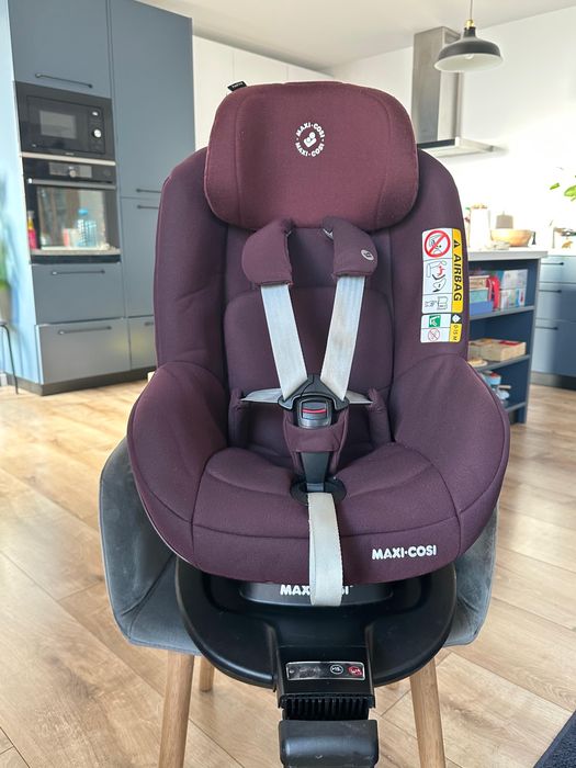 Scaun auto Pearl Pro2 Maxi Cosi + baza isofix FamilyFix3