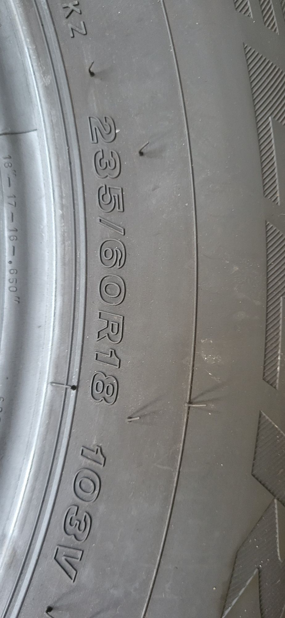 2 anvelope 235 60 18 bridgestone dot 2020