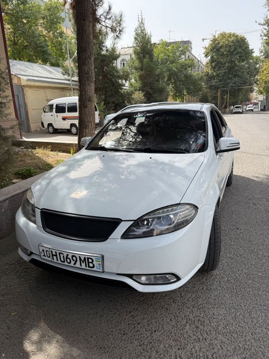 Chevrolet Lacetti 2012 Автомат | Метан | 161 000 км |