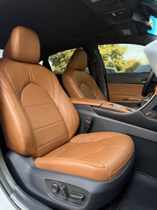 Toyota Avalon Limited Full