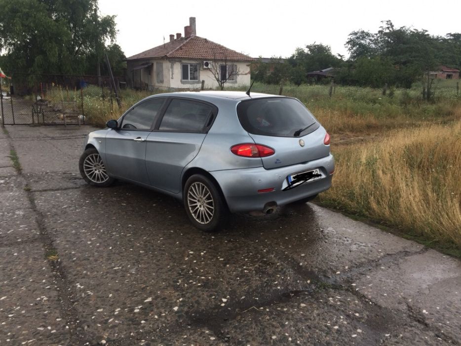 Алфа 147 1.6 105 коня 2004 година на части