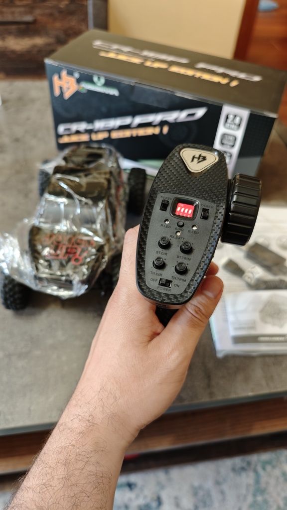 Masina cu telecomanda Crawler ABSIMA Cr-18PPRO! NOUA/sigilata!