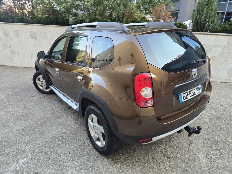 Dacia Duster 4 x 4 / 174.000 km / Prestige / Day light