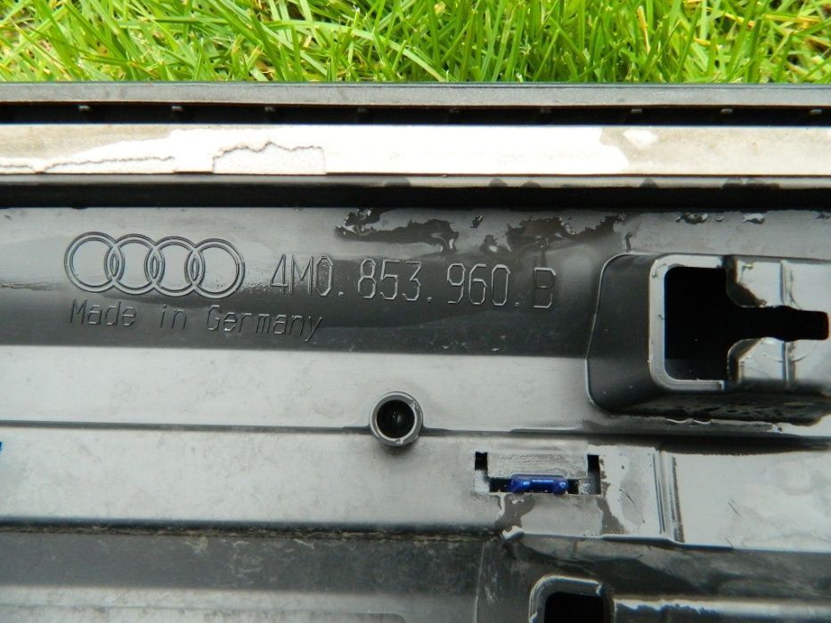 Bandou usa dreapta fata Audi Q7 S-line Black Edition 2015-2020