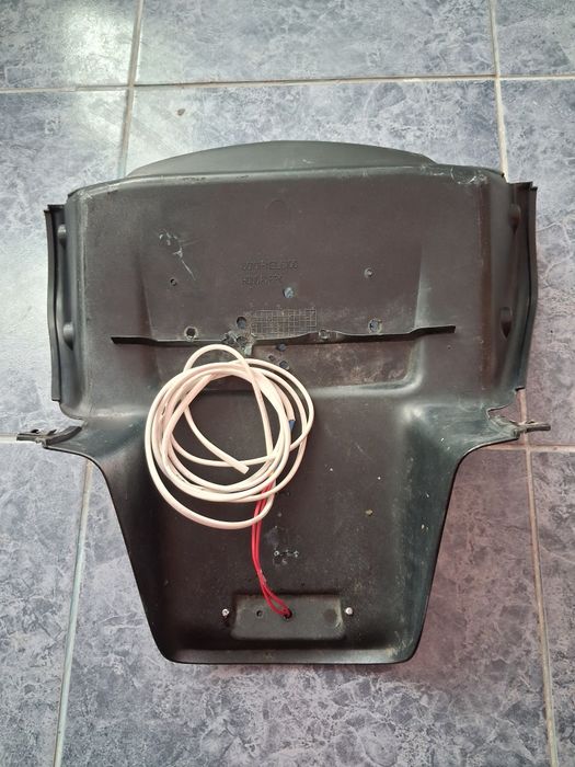 Apăratoare roată spate Honda Deauville 650