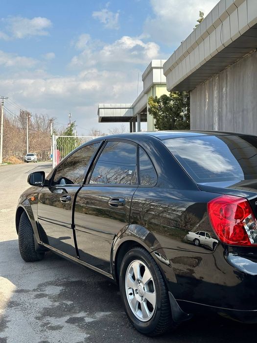 Jentra avtamat sotiladi