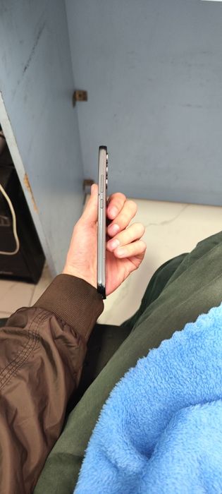 Samsung A34.   128gb