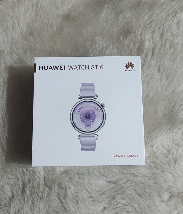 Смарт часовник Huawei