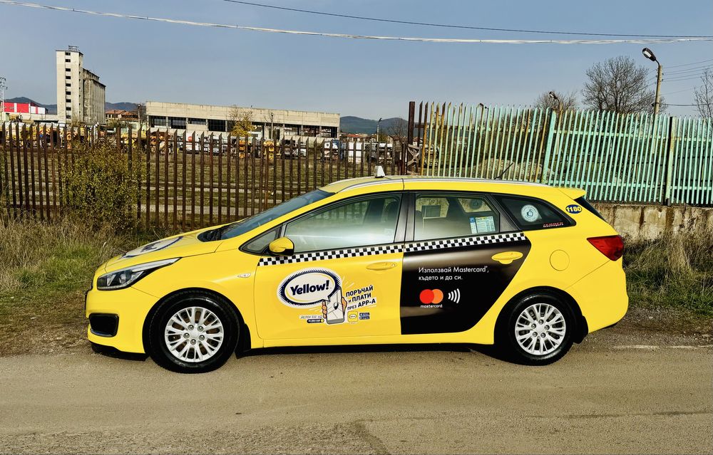 Kia Ceed 1.4 101 к.с фейс работещо такси към Yellow