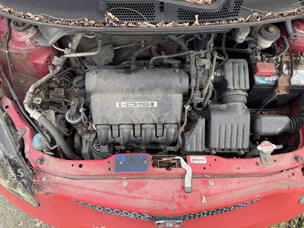 Dezmembrez honda jazz 1.2 benzina