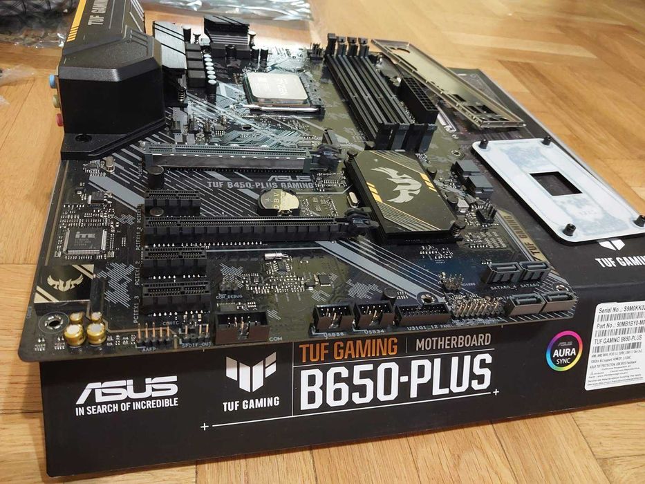 AMD Ryzen 7 3700X + Asus TUF B450 Plus Gaming