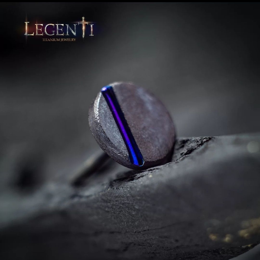 Серьга титановая от фирмы Legenti