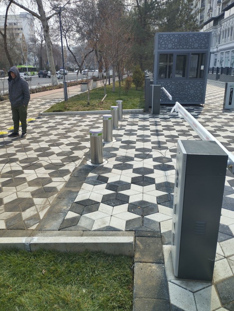 Ремонт шлагбаумов установка.. установка дополнительно пультов.