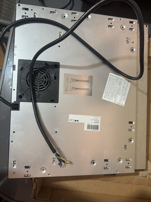 Plita inductie Grundig