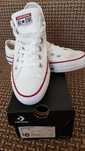Converse albi, barbati , noi, fără eticheta, numărul 39, 25 cm.
