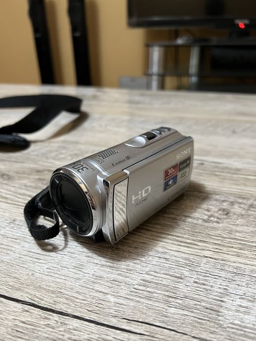 Цифровая видеокамера Sony hdr cx200e(handycam)