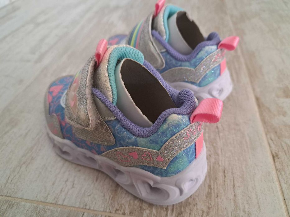 adidasi geox  piele interior/exterior , sckechers