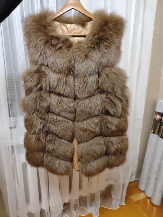 Натуральная песцовая жилетка