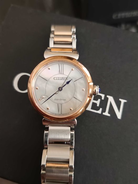 Кварцов часовник citizen.