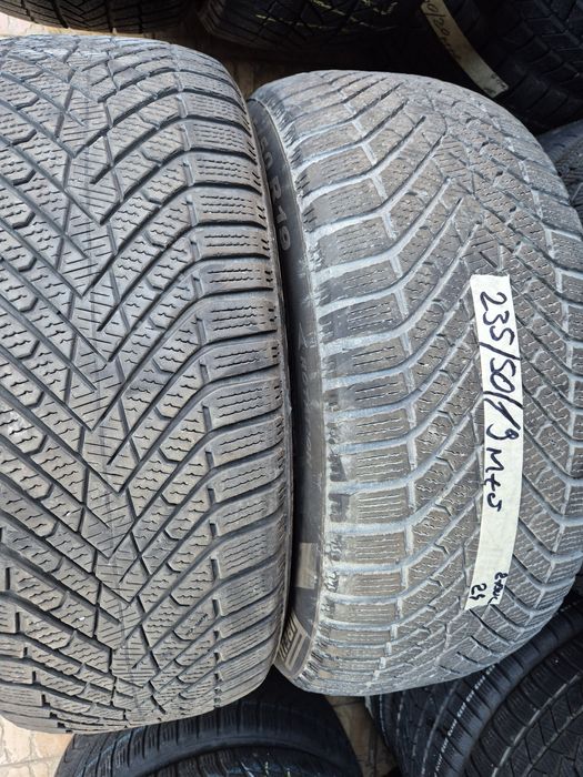 Vând cauciucuri 235/50/19 M+S 2 buc //Pirelli// dot 2024